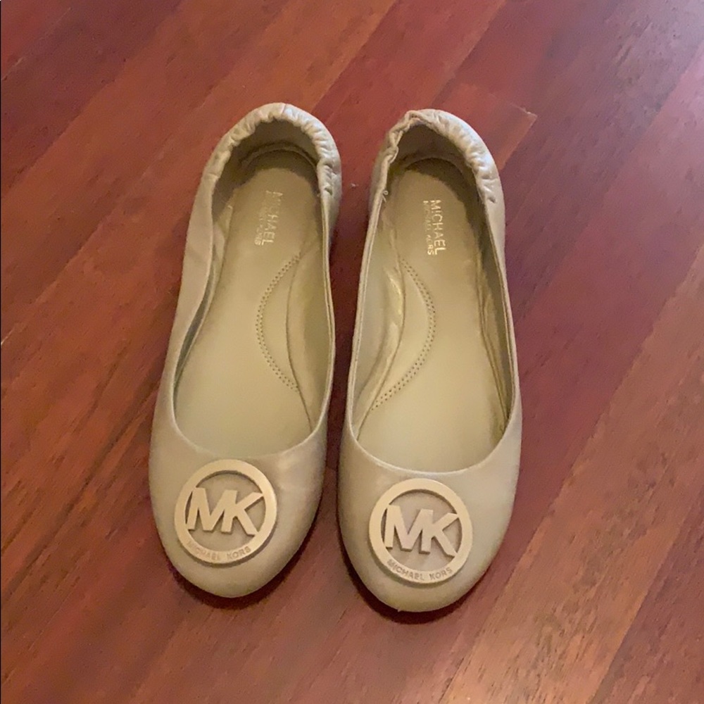 Michael Kors flats